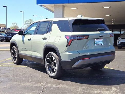New 2026 Chevrolet Equinox LT w/ Convenience Package II image 8