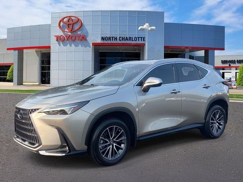Used 2023 Lexus NX 350 AWD image 5
