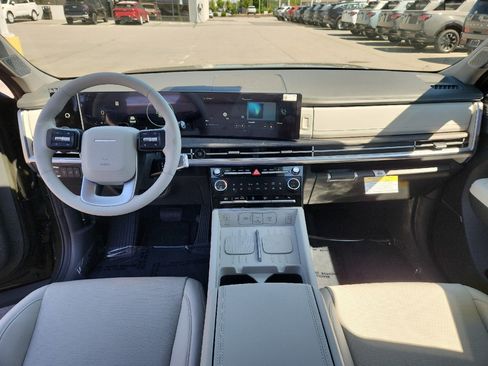 New 2026 Hyundai Santa Fe Limited FWD image 32