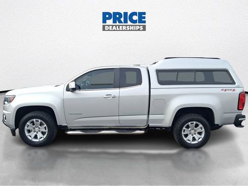 Used 2018 Chevrolet Colorado LT w/ LT Convenience Package AWD/4WD image 8