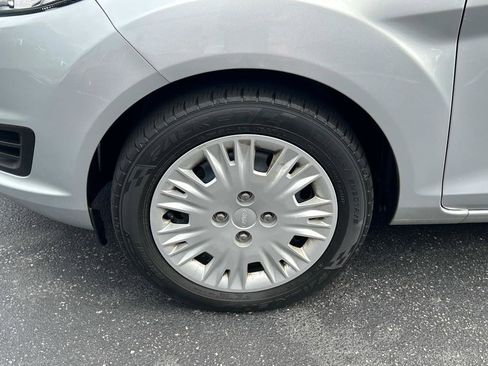 Used 2019 Ford Fiesta S image 9