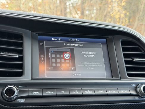 Used 2019 Hyundai Elantra Sport w/ Cargo Package image 11