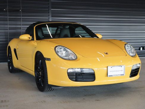 Used 2005 Porsche Boxster image 6
