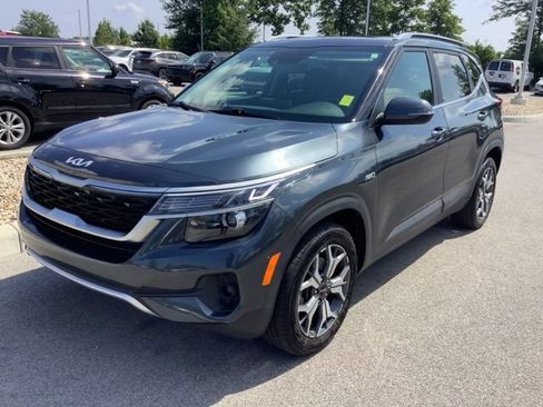 Used 2022 Kia Seltos EX AWD/4WD image 1