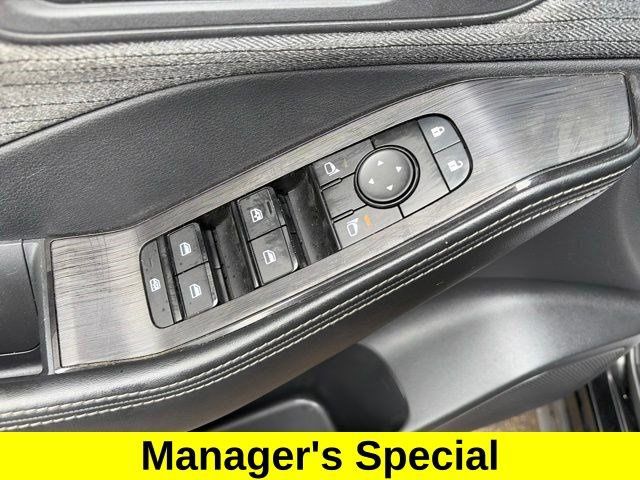 Used 2023 Nissan Rogue SV FWD image 13