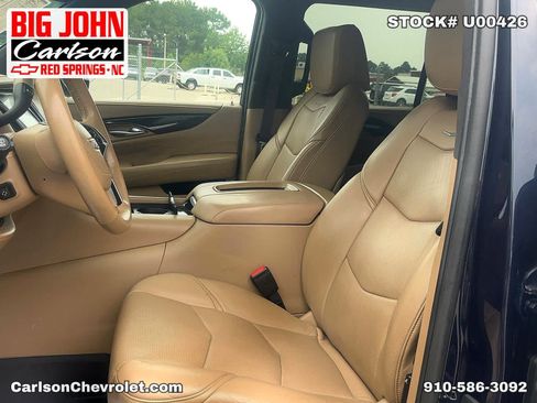 Used 2019 Cadillac Escalade ESV Platinum AWD/4WD image 31