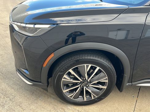 Certified 2026 INFINITI QX60 Luxe w/ Cargo Package image 9