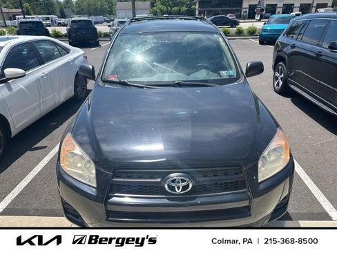 Used 2011 Toyota RAV4 4WD w/ Preferred Premium Pkg image 2