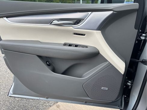 Used 2024 Cadillac XT5 Premium Luxury AWD/4WD image 37