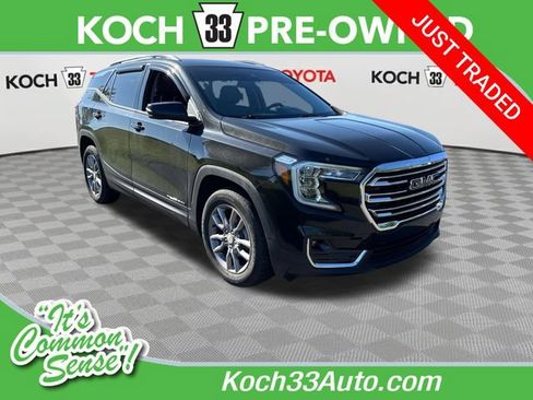 Used 2022 GMC Terrain SLT AWD/4WD image 1
