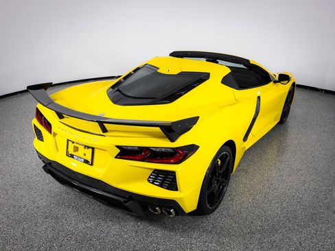 Used 2025 Chevrolet Corvette Stingray Coupe image 33