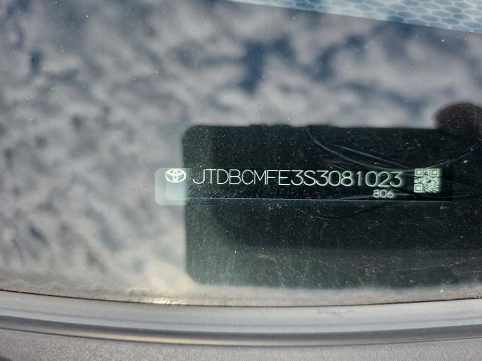 Used 2025 Toyota Corolla LE FWD image 6