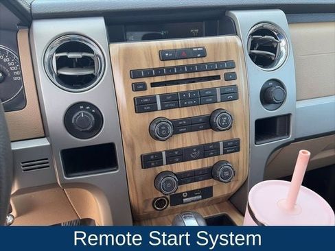 Used 2011 Ford F150 Lariat w/ Lariat Chrome Pkg image 17