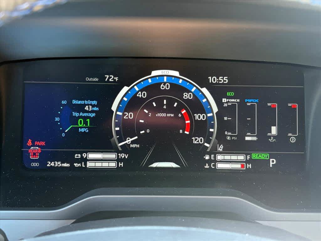 Used 2026 Toyota Sequoia Platinum AWD/4WD image 11