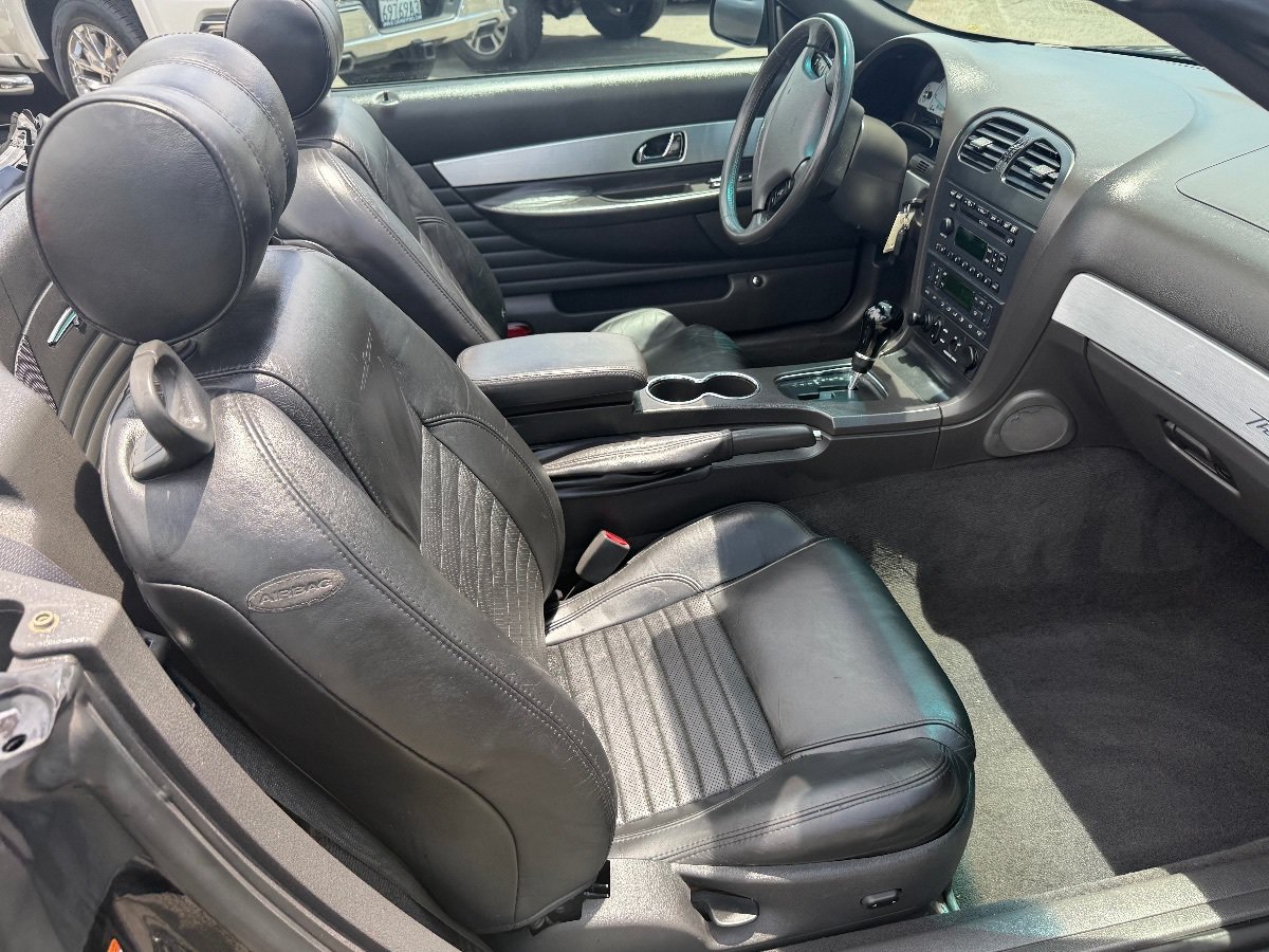 Used 2002 Ford Thunderbird RWD image 21