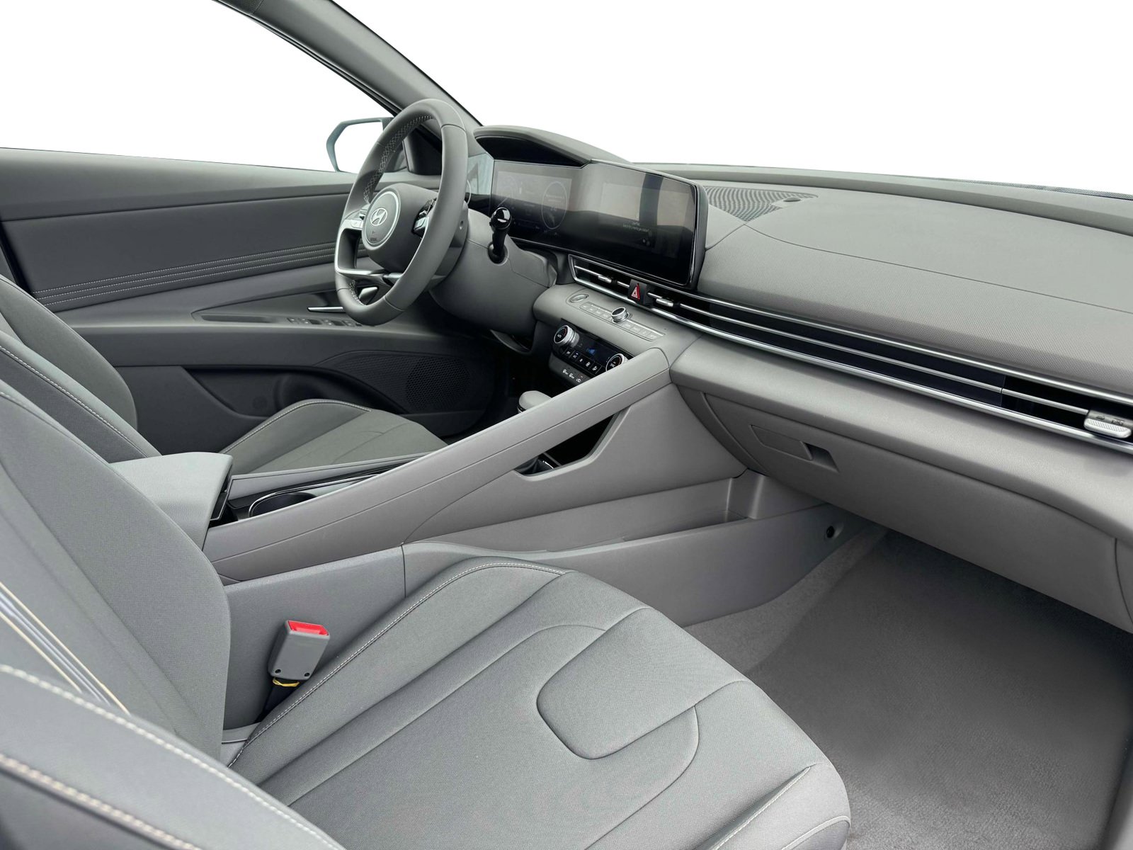 New 2025 Hyundai Elantra SEL FWD image 15