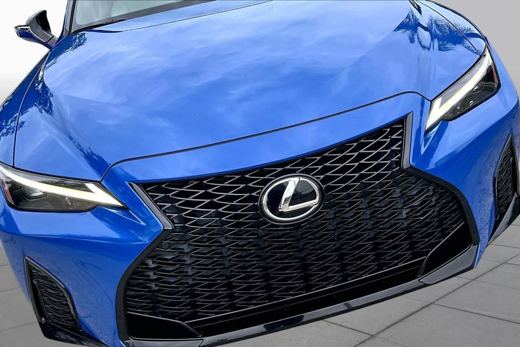 Used 2022 Lexus IS 350 F Sport w/ Navigation Package RWD image 29