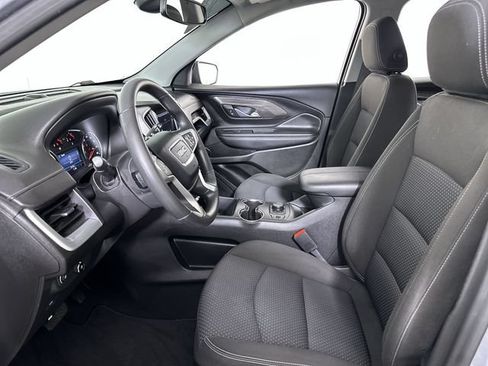 Used 2024 GMC Terrain SLE w/ Driver Convenience Package FWD image 20