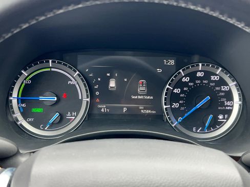 Used 2020 Toyota Highlander Platinum image 17