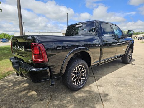 New 2025 RAM 2500 Limited AWD/4WD image 6