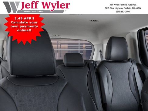 New 2026 Kia Carnival EX image 28