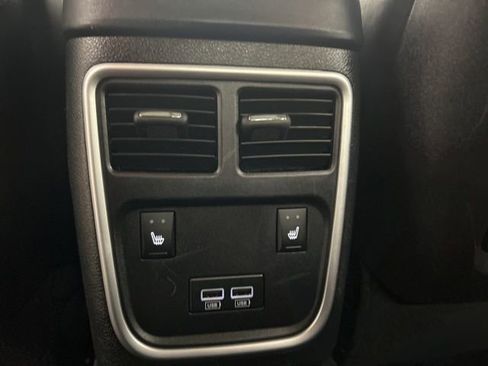 Used 2023 Chrysler 300 Touring L w/ Popular Equipment Group image 27