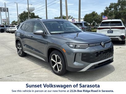 New 2026 Volkswagen Tiguan SE