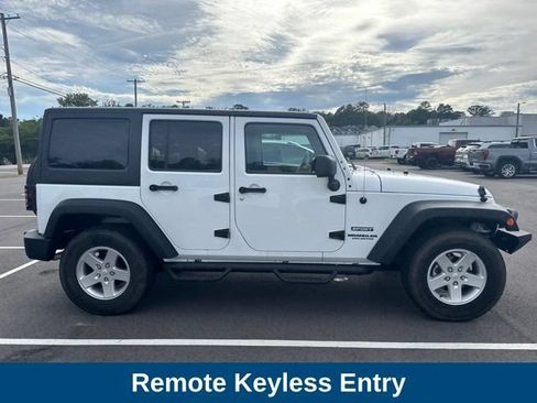 Used 2016 Jeep Wrangler Unlimited Sport w/ Quick Order Package 24S AWD/4WD image 6