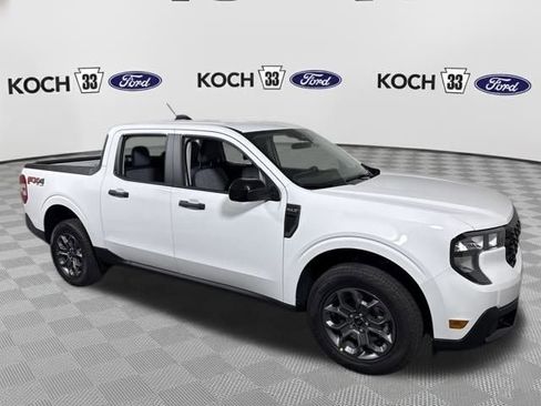 New 2025 Ford Maverick XLT w/ XLT Luxury Package image 9