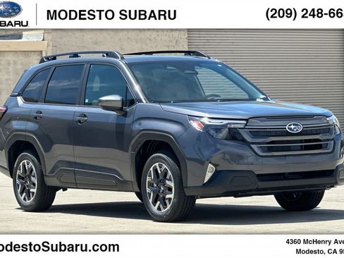 New 2026 Subaru Forester Premium AWD/4WD image 1
