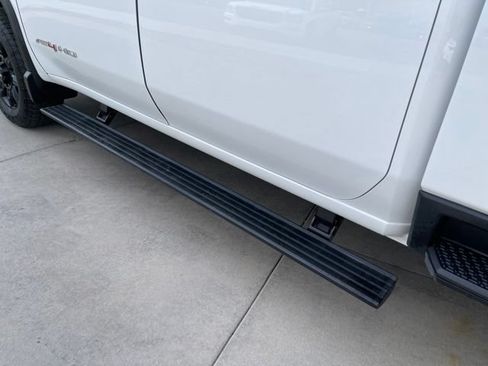 Certified 2025 GMC Sierra 3500 AT4 w/ AT4 Premium Plus Package AWD/4WD image 14