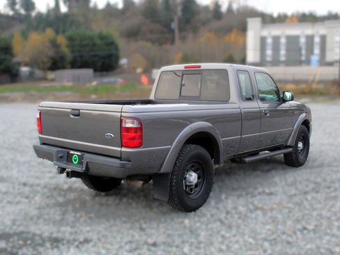 Used 2005 Ford Ranger XL image 7