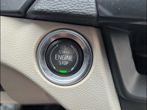Used 2021 Cadillac CT4 Luxury RWD image 11