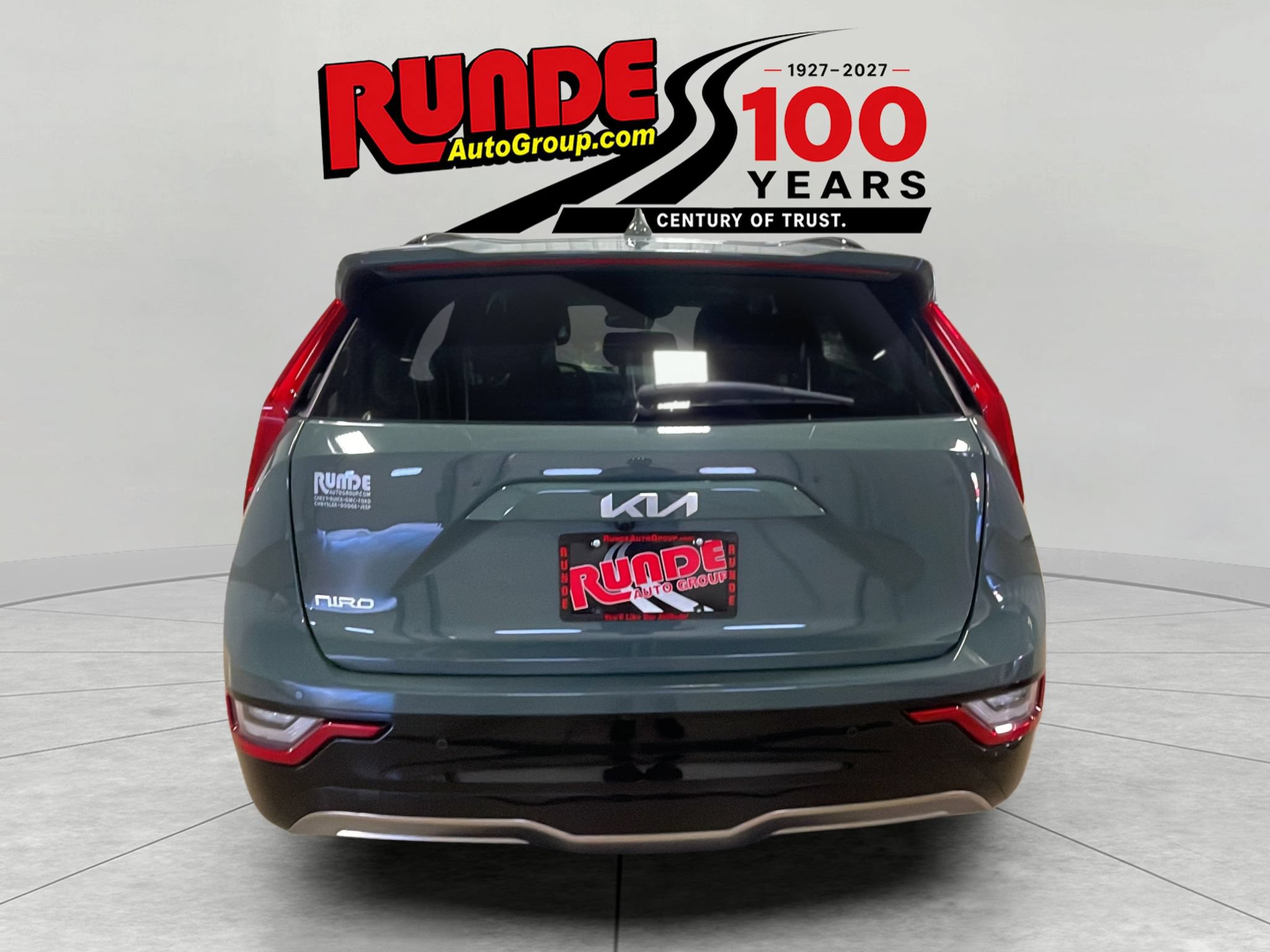 Used 2025 Kia Niro Wave w/ Wave Preserve Package FWD image 5