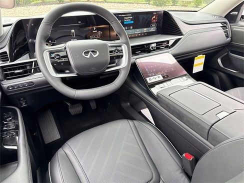 New 2026 INFINITI QX80 Luxe w/ Exterior Package AWD/4WD image 12