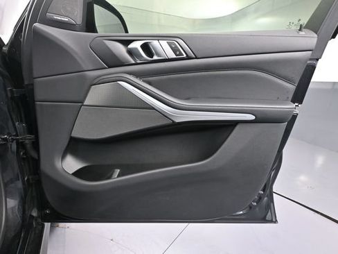 Used 2022 BMW X5 M50i AWD/4WD image 50