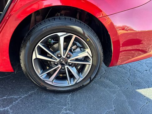 Certified 2024 Kia Forte LXS image 19