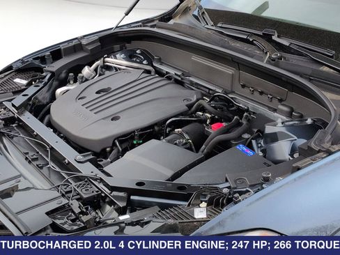 New 2026 Volvo XC60 B5 Ultra w/ Protection Package Premier AWD/4WD image 24