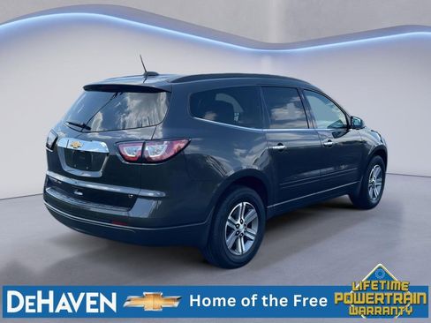 Used 2017 Chevrolet Traverse LT AWD/4WD image 6