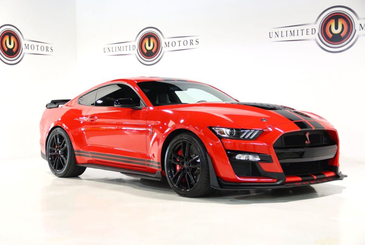 Used 2020 Ford Mustang Shelby GT500 w/ Technology Package RWD image 86