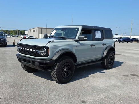 Used 2024 Ford Bronco Wildtrak image 5