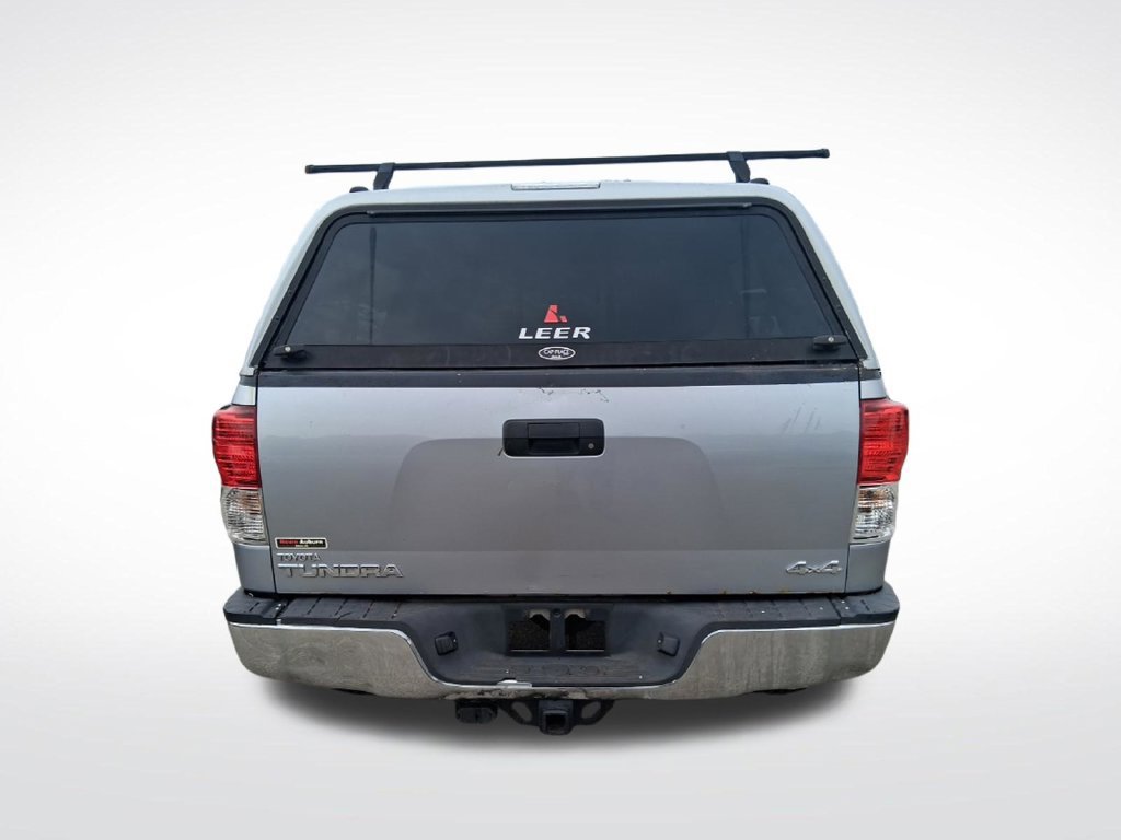 Used 2012 Toyota Tundra 4x4 CrewMax w/ Tow Pkg image 6
