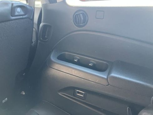 Used 2021 Honda Pilot Elite image 26