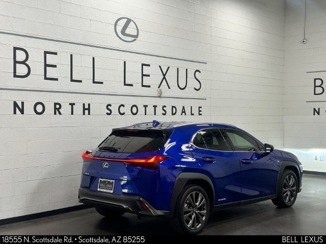 Used 2019 Lexus UX 250h F Sport w/ F Sport Premium Package AWD/4WD image 4