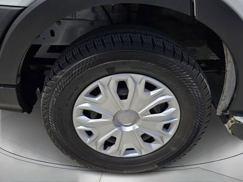 Used 2025 Ford Transit 250 Low Roof w/ Exterior Upgrade Package image 9