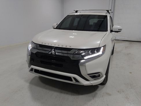 Used 2020 Mitsubishi Outlander SEL image 15