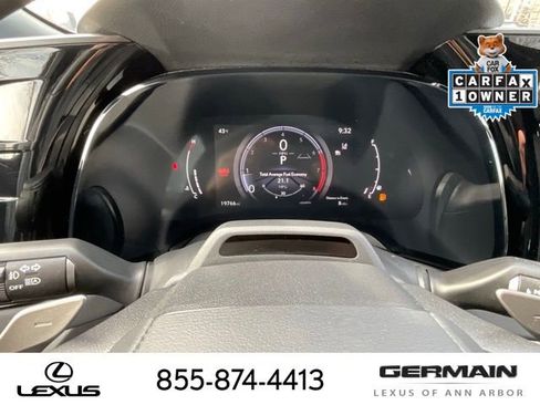 Used 2023 Lexus RX 350 Premium Plus w/ Accessory Package AWD/4WD image 17