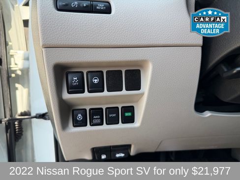 Used 2022 Nissan Rogue Sport SV w/ Technology Package image 11