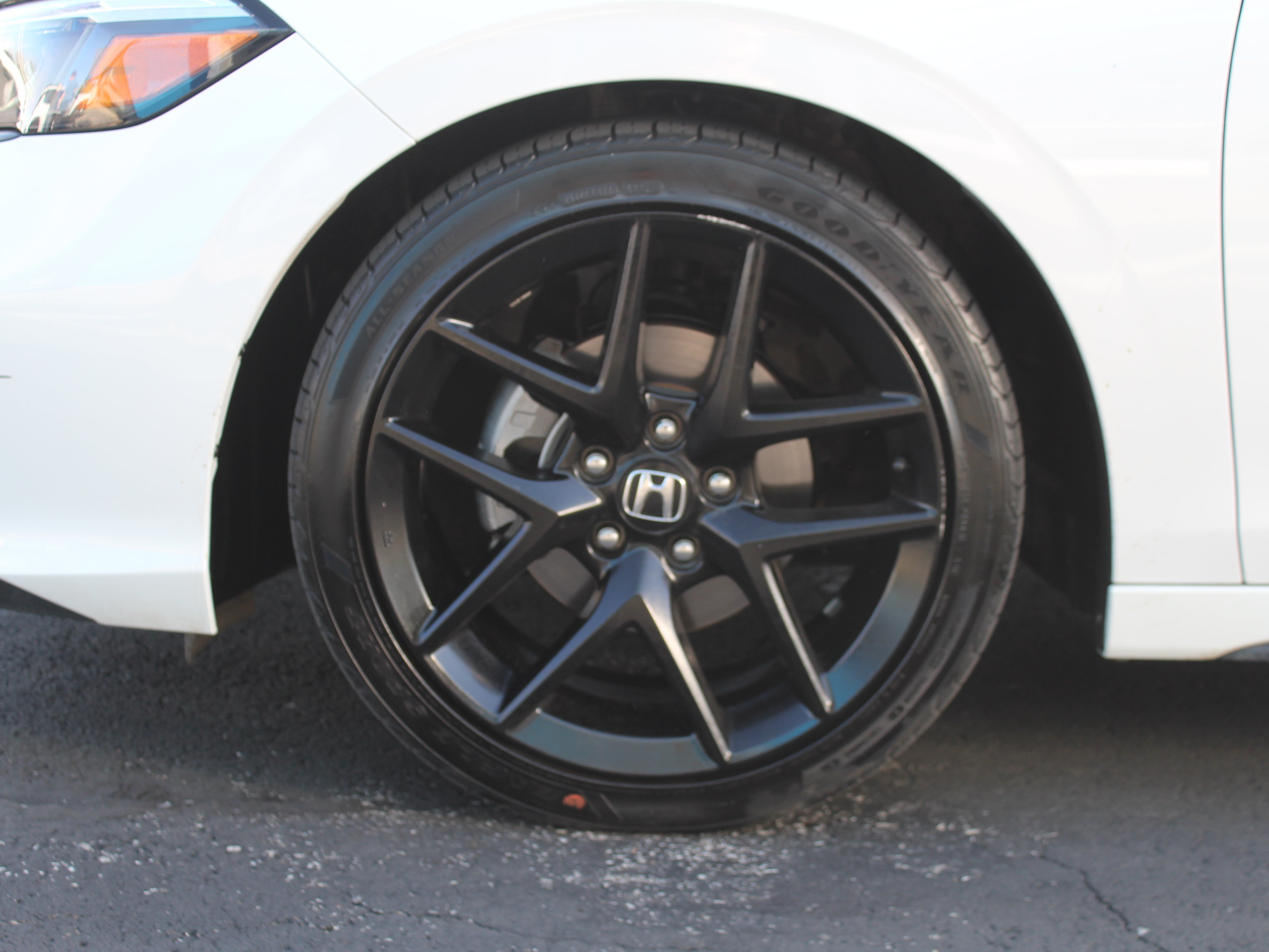 Used 2025 Honda Civic Sport image 31
