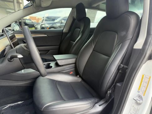 Used 2022 Tesla Model 3 Long Range AWD/4WD image 14